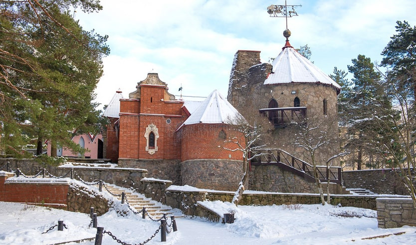 Стены Андерсенграда – Сборные экскурсии для школьников в Санкт-Петербурге