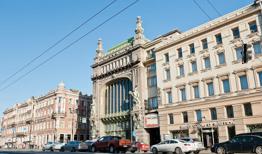 Елисеевский магазин: экскурсия к 8 марта с купеческим чаепитием — Интерьерные