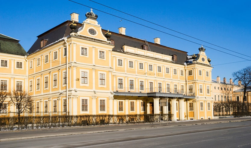 Меншиковский дворец – сборные туры в Санкт-Петербург от 30050 рублей