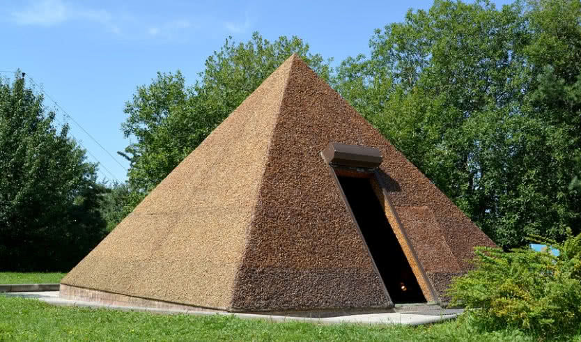 Страна Янтария — экскурсия по расписанию от 26000 рублей