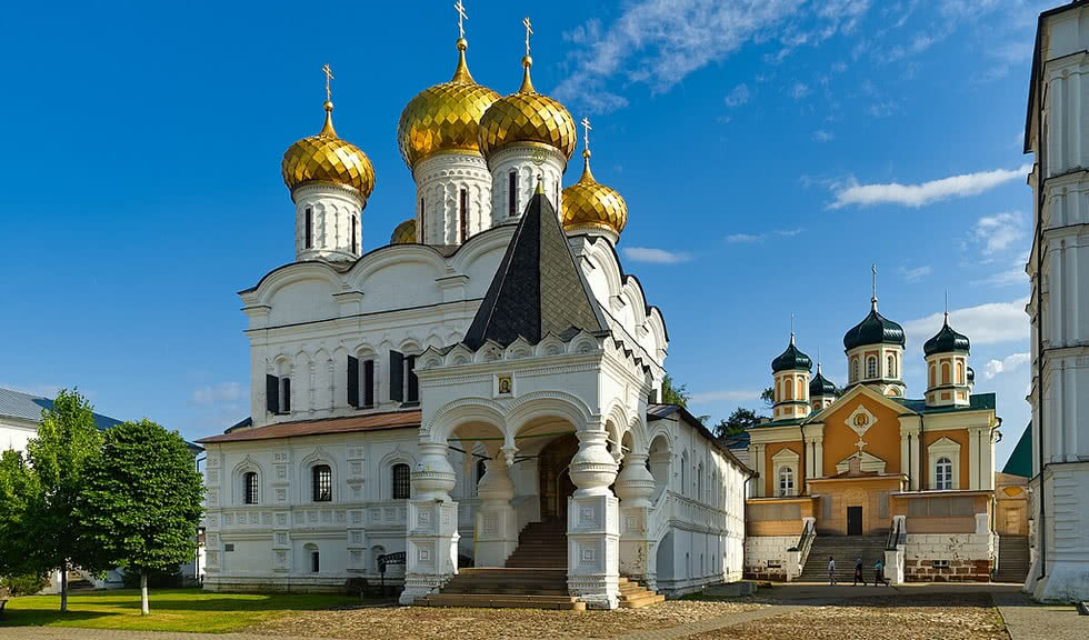 Свято-Троицкий Ипатьевский монастырьСвято-Троицкий Ипатьевский монастырь