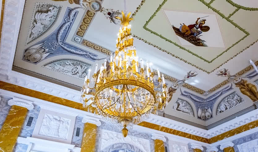 «Как Феникс из пепла: славное прошлое Константиновской резиденции» с дегустацией вин – загородные экскурсии от 1200 рублей