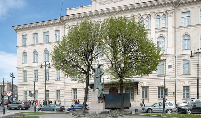 Район гвардейцев и моряков – Пешеходные экскурсии