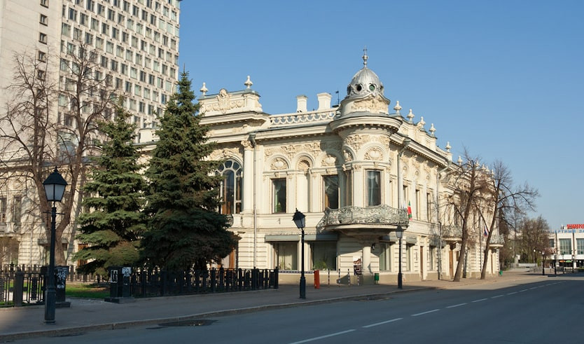 Миллениум тур (с ночлегом в Елабуге) — туры в Казань от 20720 руб.