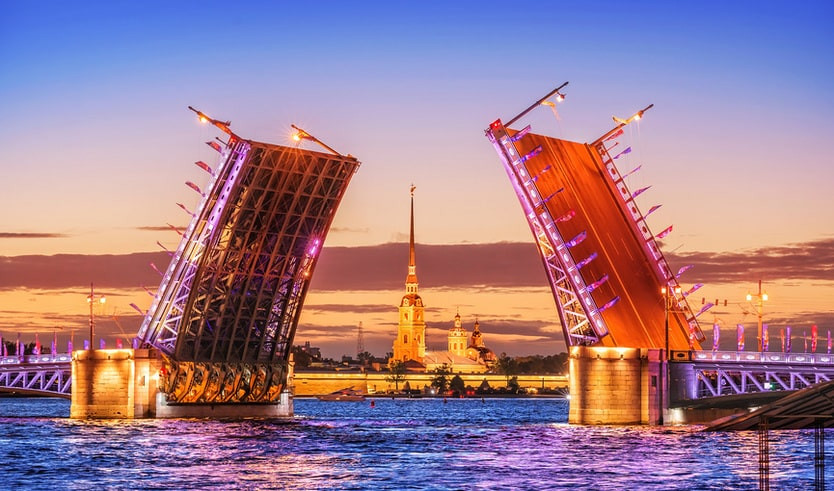 Петропавловская крепость и Дворцовый мост – водные обзорные от 1500 рублей