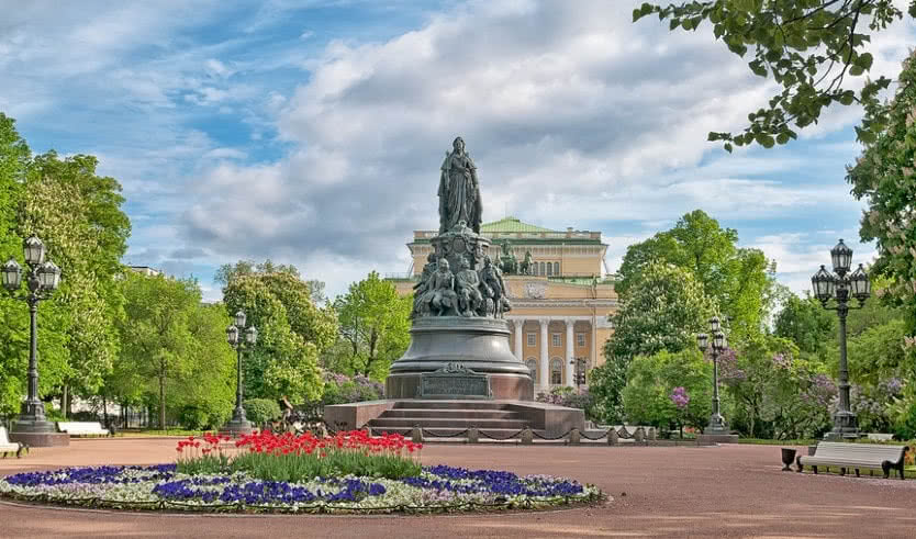 Петербургский уикенд – туры в Санкт-Петербург от 6820 рублей