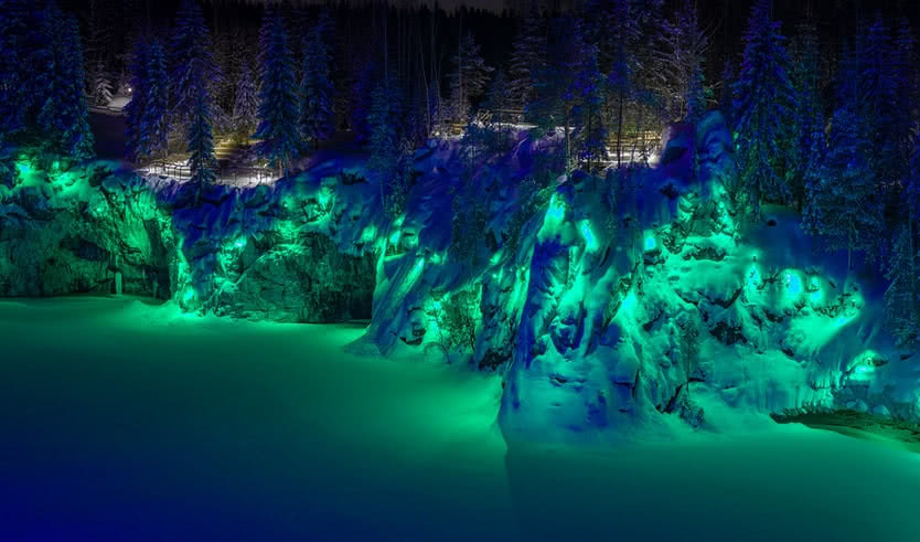 Вечерняя подсветка Мраморного каньона – туры в Карелию от 9650 рублей