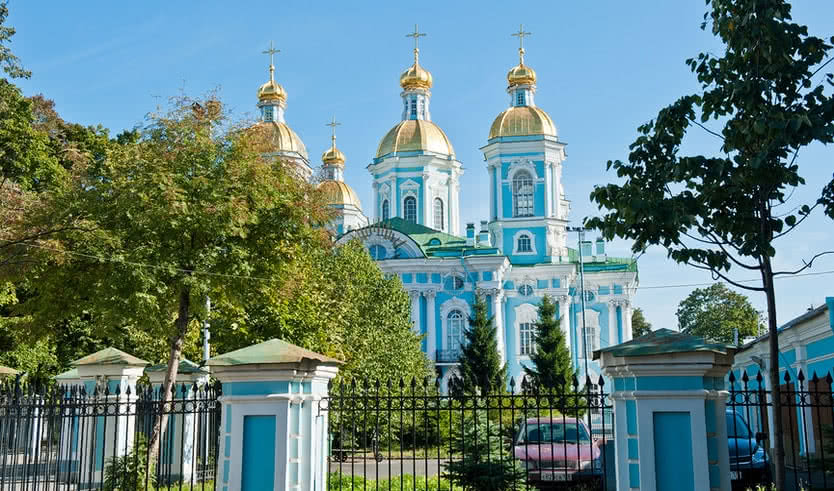 Вид на Николо-Богоявленский морской собор – музеи