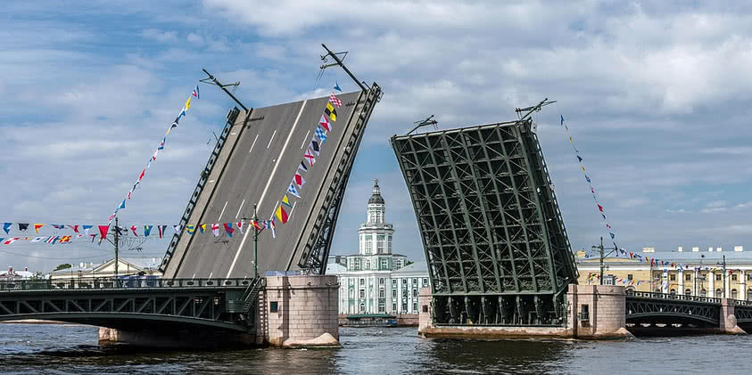 Дворцовый мост