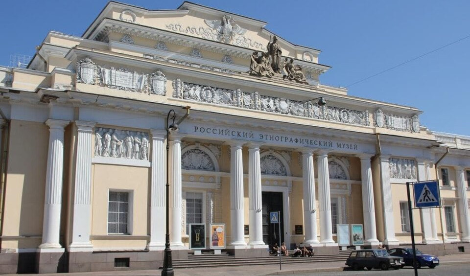 Здание этнографического музея – интерьерные экскурсии от 1200 рублей