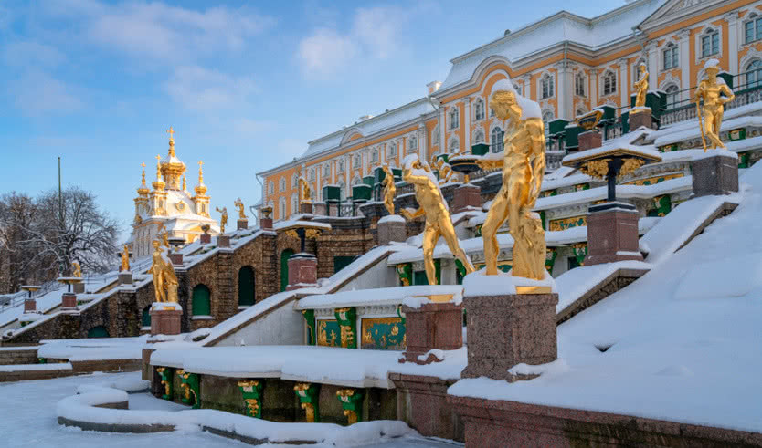 Фонтаны Большого каскада – автобусные экскурсии от 2400 рублей