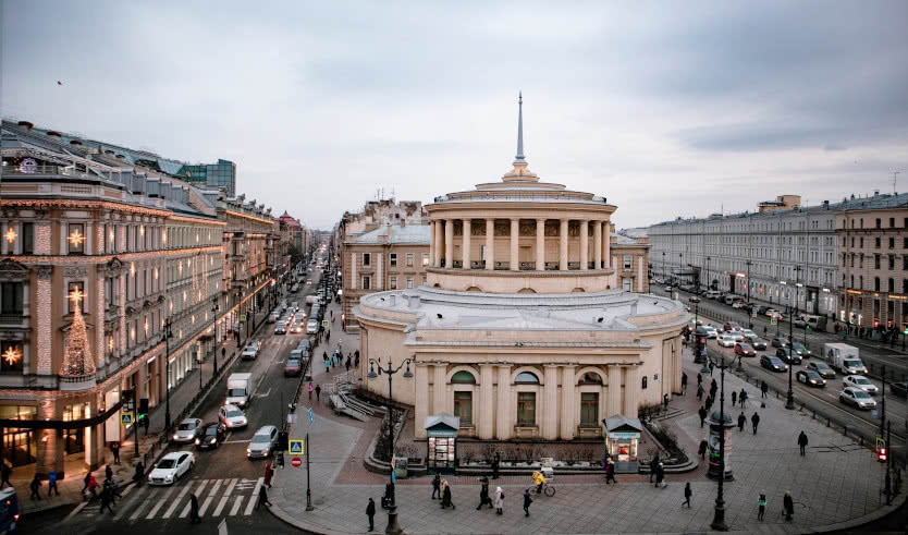 Обзорная пешеходная экскурсия: индивидуальные экскурсии от 700 руб.