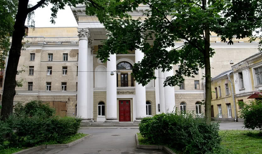 Экскурсия по киностудии «Ленфильм» – интерьерные экскурсии от 800 рублей