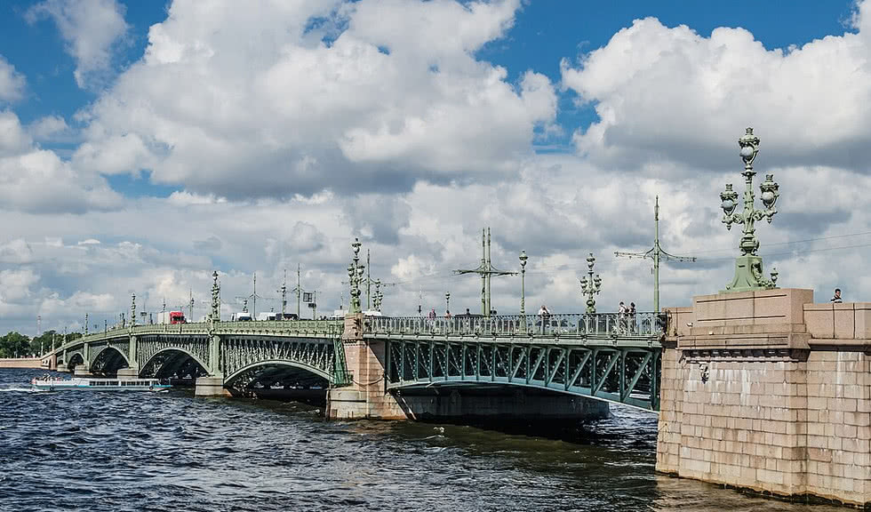 Троицкий мост – автобусные экскурсии от 1800 рублей