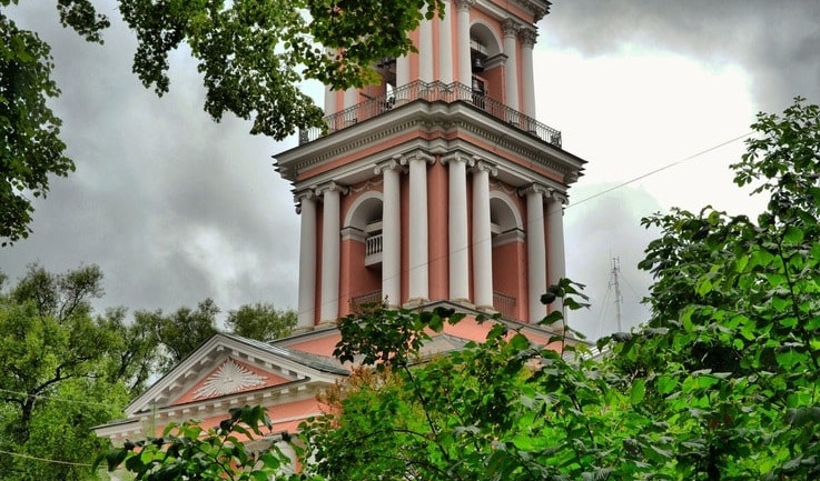 Крестовоздвиженский собор – пешеходные экскурсии от 800 рублей