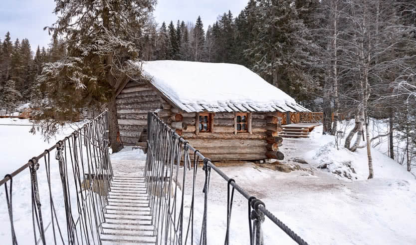Рускеальский водопад – новогодние туры в Карелию от 106400 рублей
