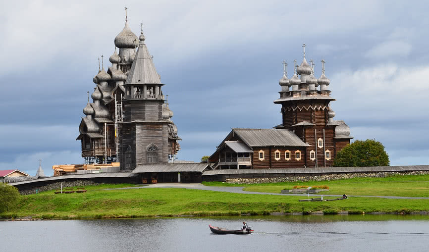 Кижи — речной круиз от 81515 руб.