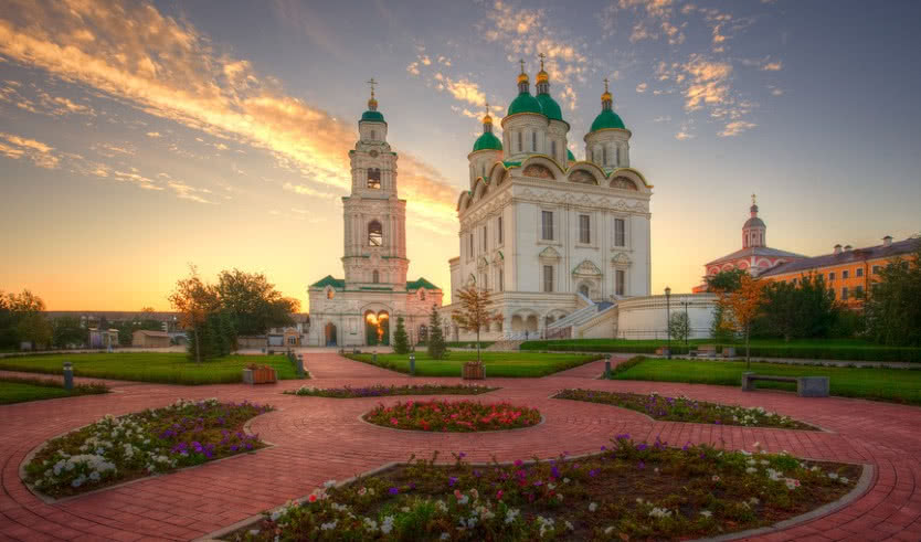 Успенский собор в Астрахане — речные круизы от 131600 рублей