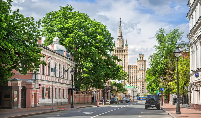 Московская история (лето) – туры в Москву от 15200 рублей