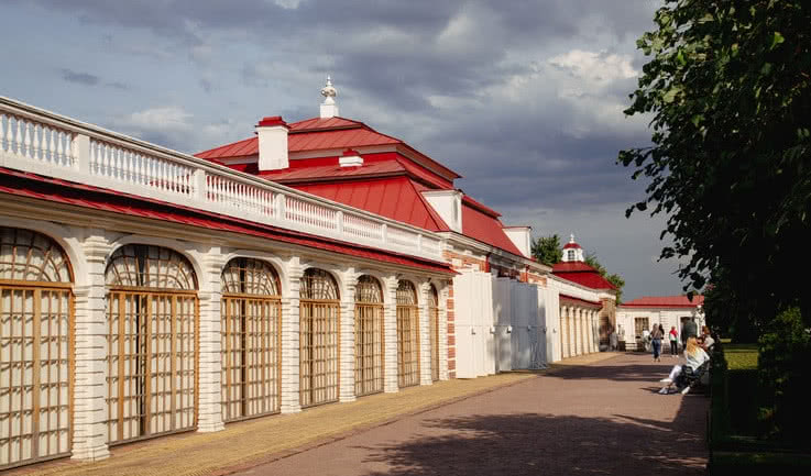 Монплезир – VIP-программы от 53900 рублей