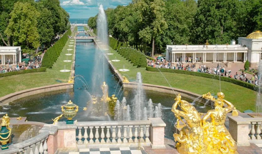 Нескучный Петербург — Туры в Санкт-Петербург для школьников от 8500 руб.