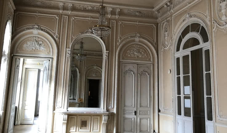 Интерьер особняка – дворцы и особняки от 1260 рублей
