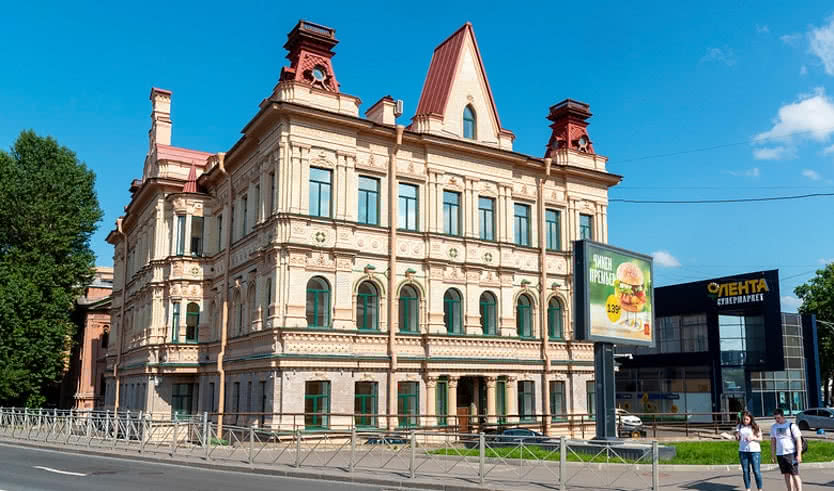 Тихая улица шумного города. Улица Большая Зеленина (для заказных групп) – пешеходные экскурсии от 290 рублей