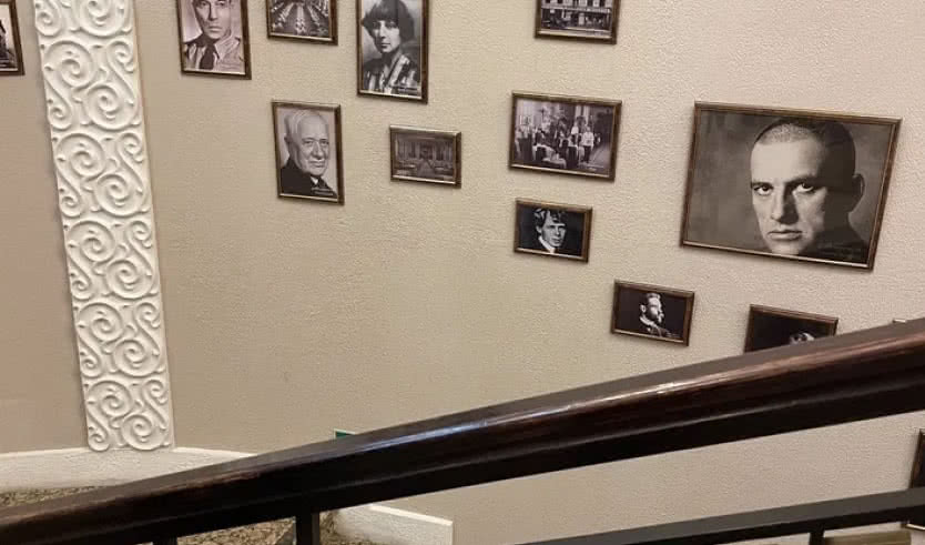 Метрополь – Экскурсии в музеи и общественные учреждения от 1810 рублей