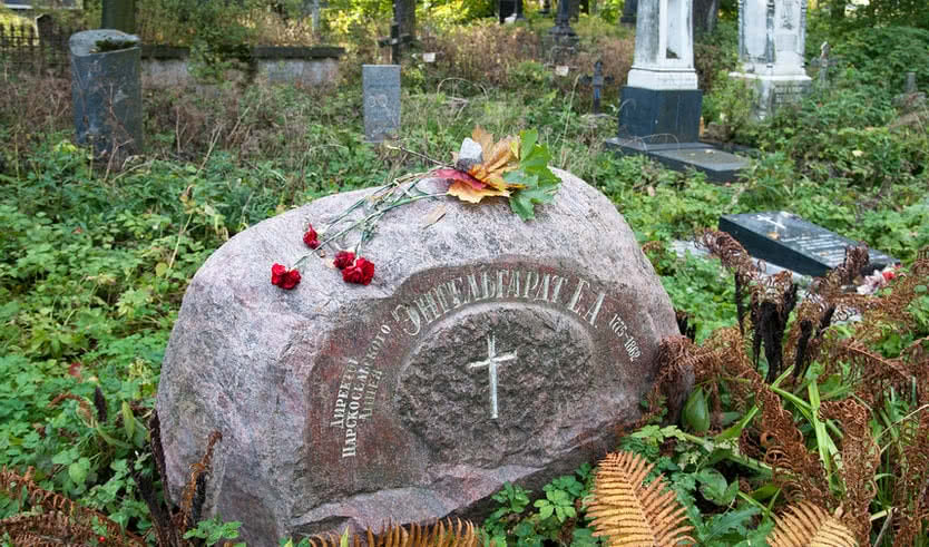 Смоленское лютеранское кладбище – пешеходные экскурсии для заказных групп от 290 рублей