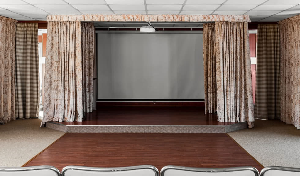 Конференц-зал