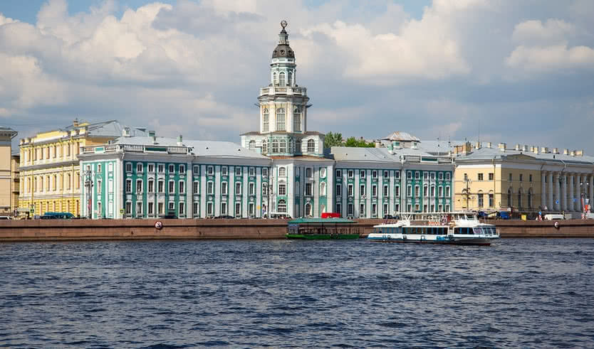 Кунсткамера – индивидуальные (VIP) экскурсии и туры в Санкт-Петербурге от 15000 рублей