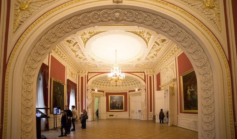 Весь Михайловский (Инженерный) замок — индивидуальные экскурсии от 1300 руб.