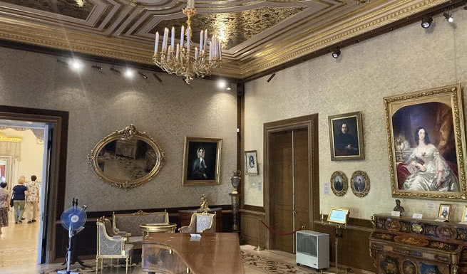 Зал с фортепьяно – экскурсии и программы для детей от 520 рублей