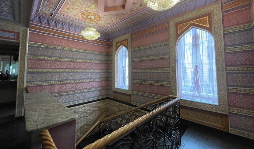 Интерьер ресторана «Баку» — Дворцы и особняки от 2900 рублей 