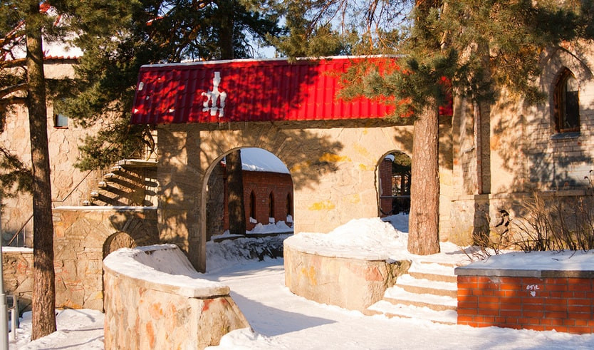 Детский игровой комплекс – Сборные экскурсии для школьников в Санкт-Петербурге