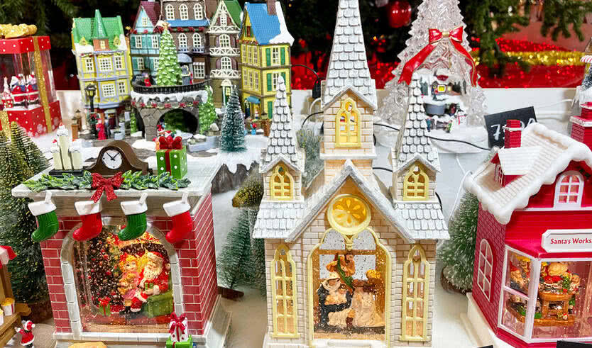 Новогодние сувениры — Экскурсии для школьников в Санкт-Петербурге от 160 рублей