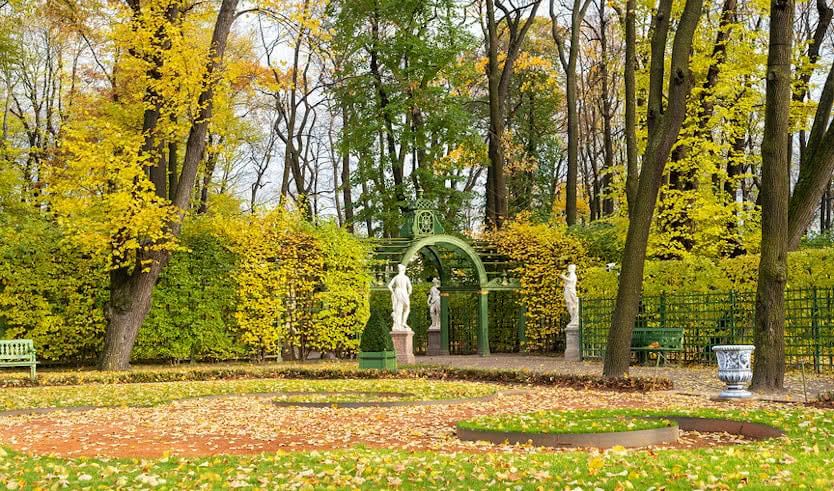 Летний сад — индивидуальные экскурсии от 600 руб.