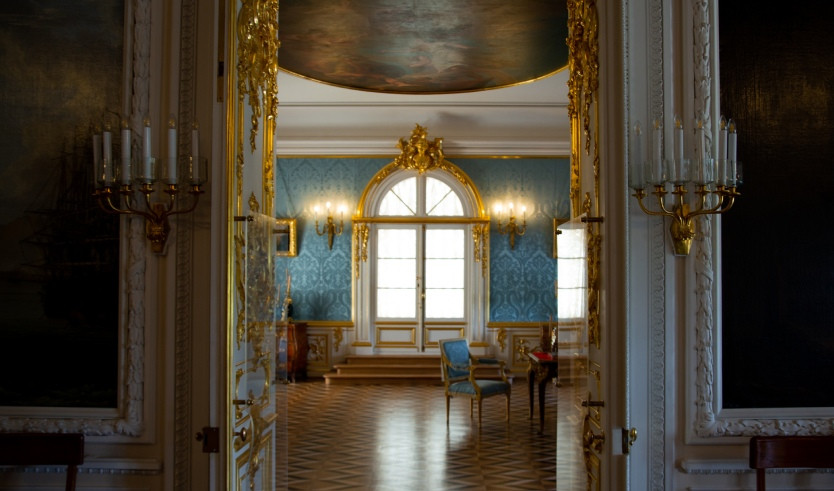 Петергоф — экскурсия на метеоре от 4500 рублей