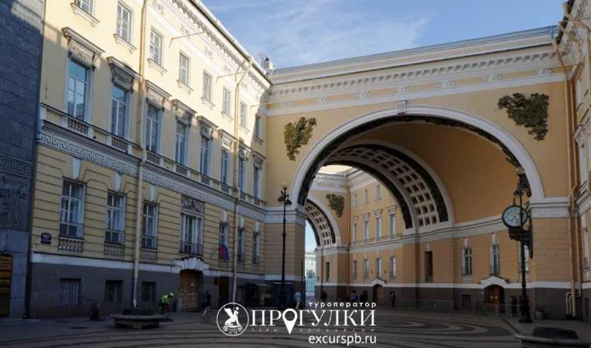 Петербург эпохи Фаберже: автобусная экскурсия с посещением Музея Фаберже – обзорные экскурсии от 2300 рублей 