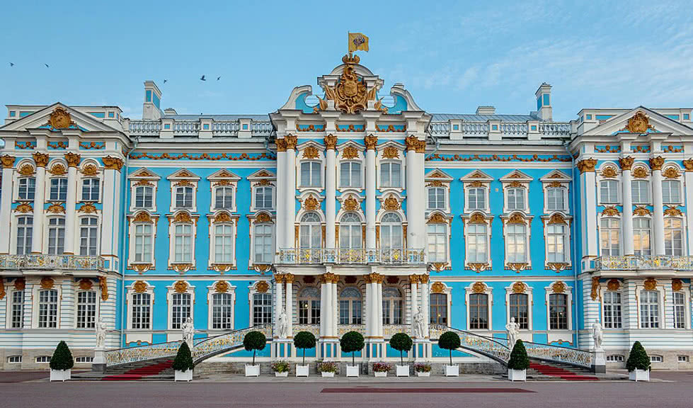 Екатерининский дворец – туры в Санкт-Петербург для школьников от 19900 рублей