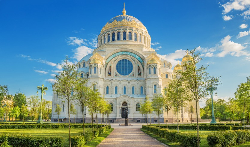 Форт Красная горка и Кронштадт: на страже морских границ России – загородные экскурсии