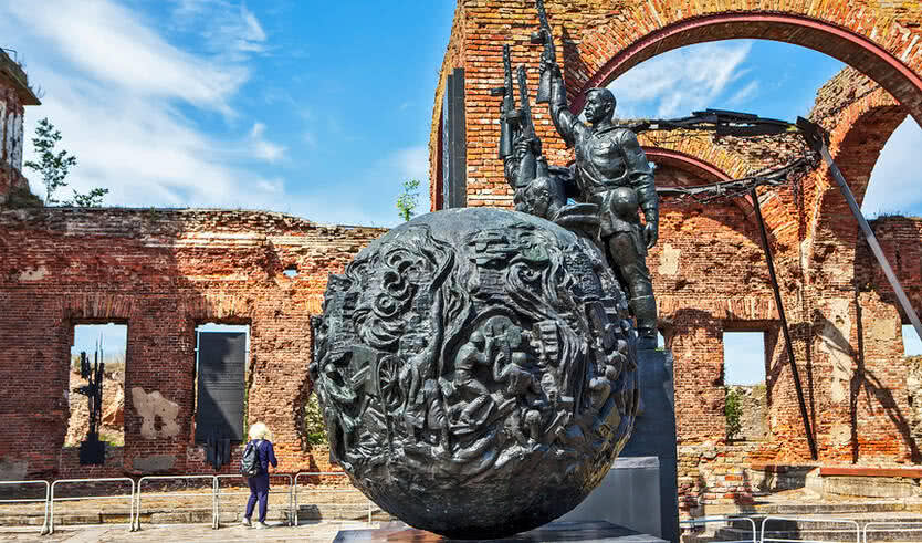 Памятник защитникам крепости Орешек. Крепость «Орешек». Шлиссельбург – выпускные вечера для 4 класса от 3200 рублей