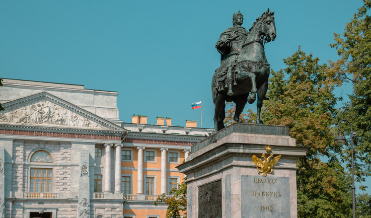 Михайловский замок – Сборные экскурсии для школьников в Санкт-Петербурге
