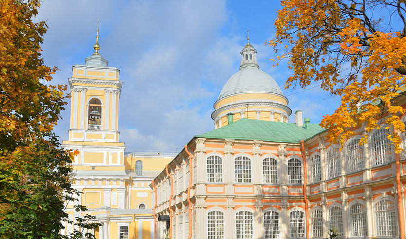 Александр Невский - небесный покровитель Петербурга (с посещением Александро-Невской Лавры) — автобусная экскурсия