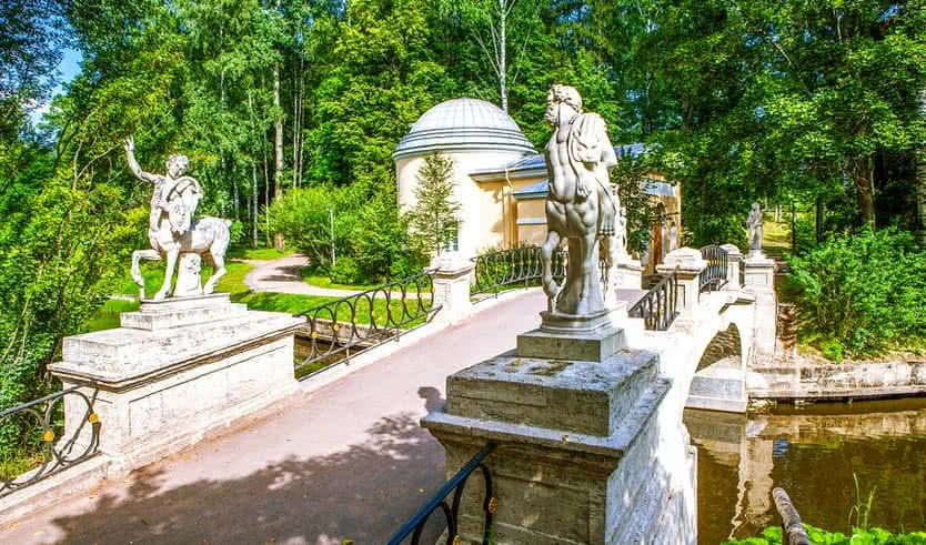 Мост Кентавров. Павловский парк – сборные туры в Санкт-Петербург от 9250 рублей
