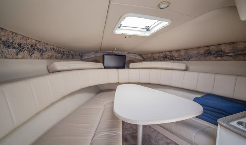 Аренда катера Formula 280 SS от 13000 руб.