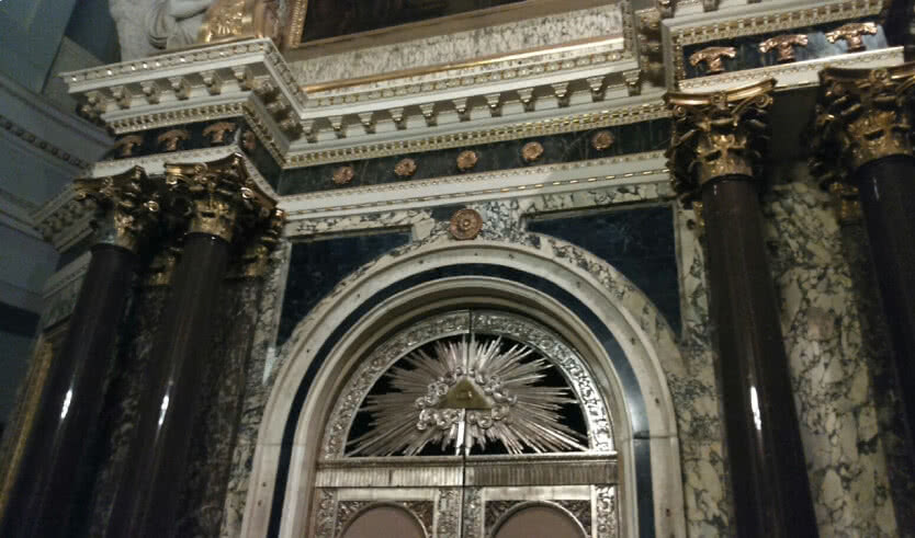 Экскурсия в Михайловский (Инженерный) замок (для групп) – интерьерные экскурсии для организованных групп от 950 рублей