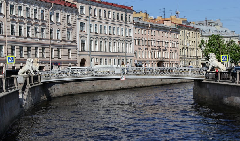 Львиный мост – водные экскурсии по рекам и каналам от 800 рублей