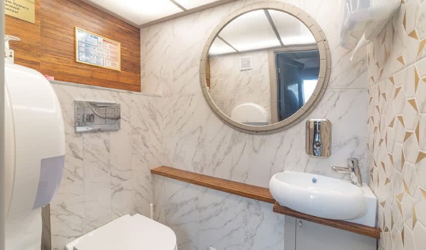 Теплоход «Амели» – аренда теплохода от 29000 рублей