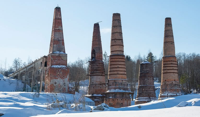 Руины печей для обжига извести мраморного завода – туры в Карелию от 8950 рублей